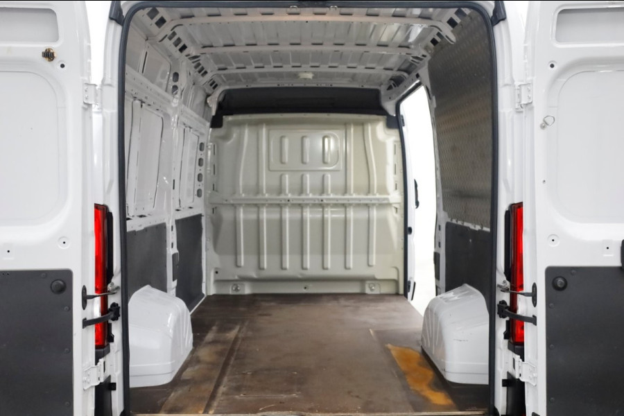 Citroën Jumper 2.2 BlueHDi 165pk L2H2 Airco/Navi/Camera 03-2022