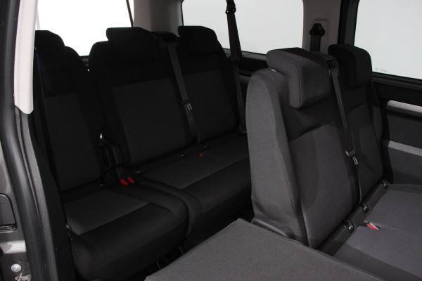 Toyota Proace Shuttle 2.0 145pk L3H1 Automaat Cool 9persoons PERSONENBUS Cool Long Climate Control Camera Dab Adaptive Cruise Control Stoelverwarming Lichtmetalen velgen