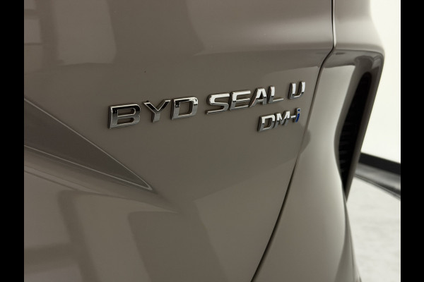 BYD SEAL U 1.5 DM-i FWD Boost | Stuur verwarming | Stoel verkoeling | Stoel verwarming | Schuif-kantel dak |