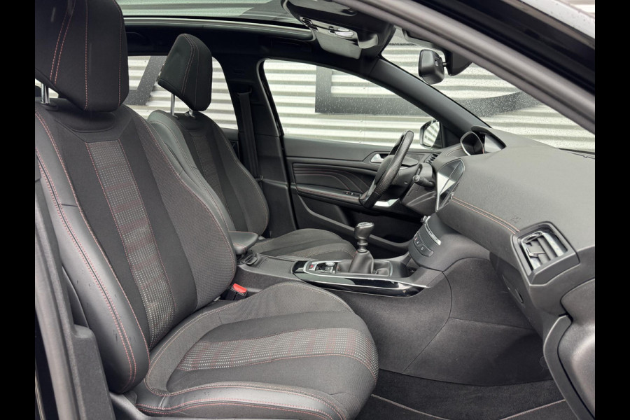 Peugeot 308 SW 1.2 PureTech GT 1e Eigenaar|Navi|Pano|Camera|Clima|Cruise|PDC|Stoelverwarming|APK tot 02-2028