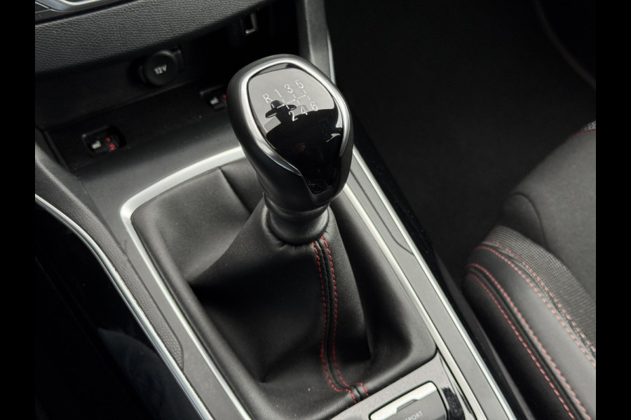 Peugeot 308 SW 1.2 PureTech GT 1e Eigenaar|Navi|Pano|Camera|Clima|Cruise|PDC|Stoelverwarming|APK tot 02-2028