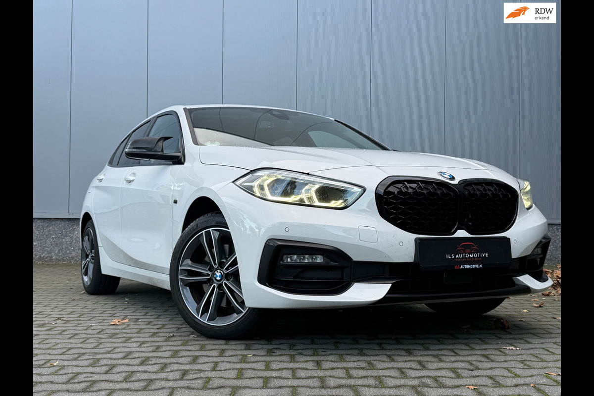 BMW 1-serie 118i M-Pakket 2020 CarPlay Navi Stoelverwarming