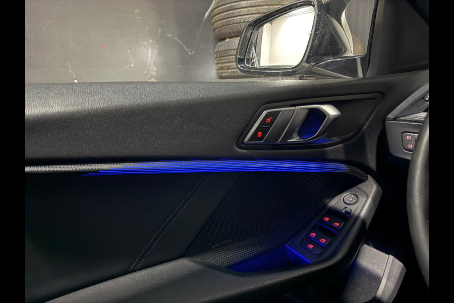 BMW 1-serie 118i M-Pakket 2020 CarPlay Navi Stoelverwarming