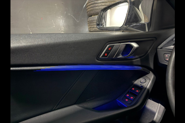 BMW 1-serie 118i M-Pakket 2020 CarPlay Navi Stoelverwarming