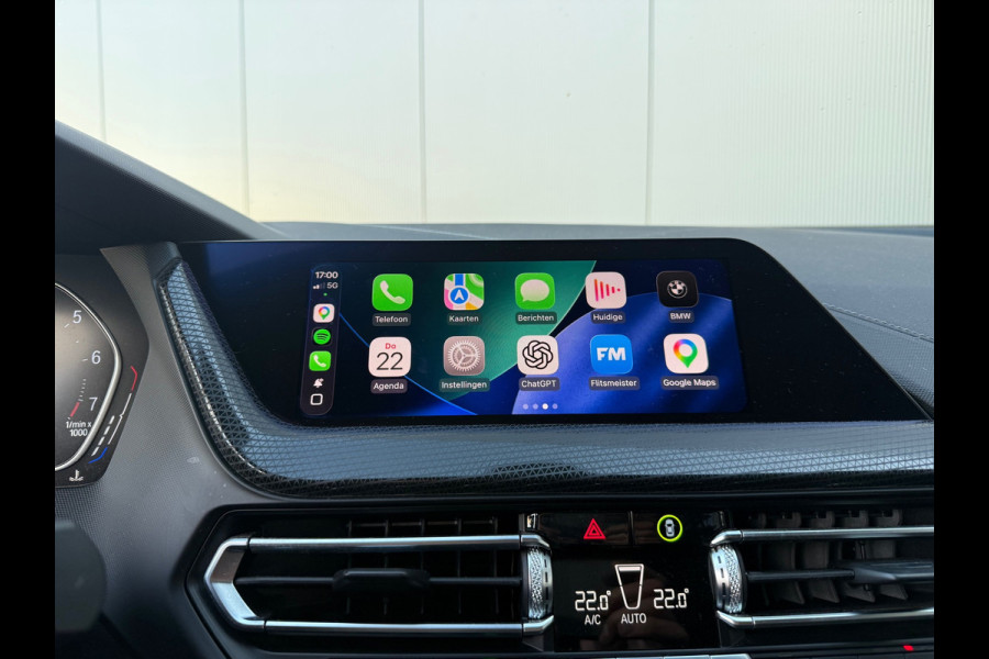 BMW 1-serie 118i M-Pakket 2020 CarPlay Navi Stoelverwarming
