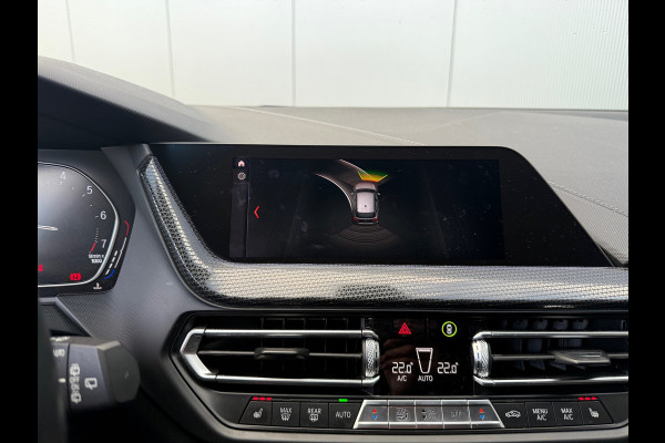 BMW 1-serie 118i M-Pakket 2020 CarPlay Navi Stoelverwarming