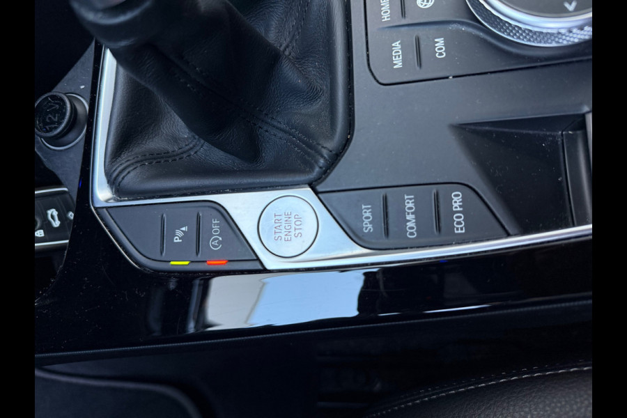 BMW 1-serie 118i M-Pakket 2020 CarPlay Navi Stoelverwarming