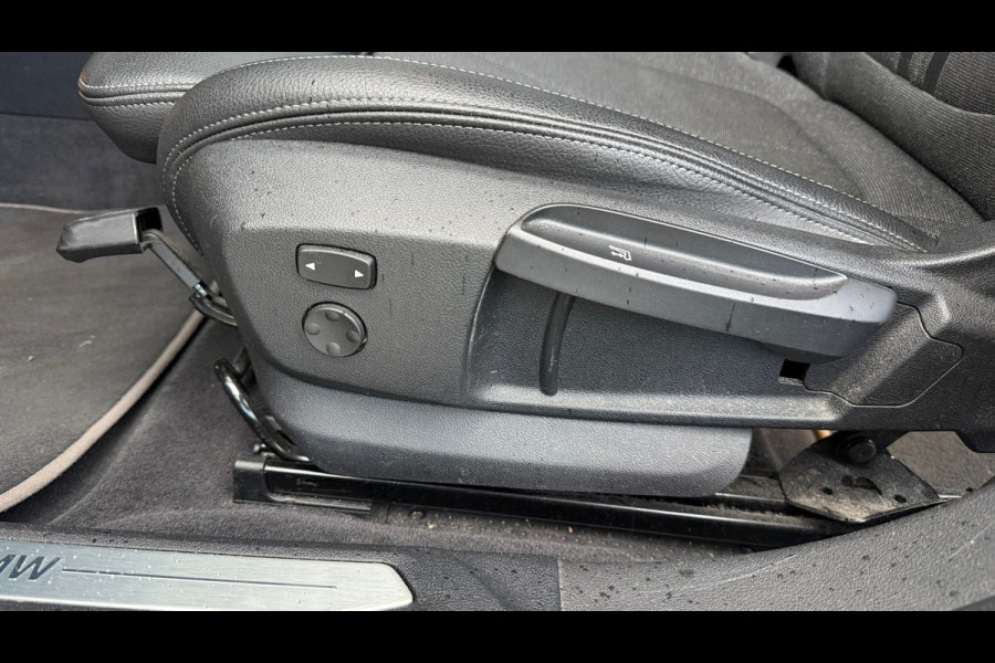 BMW 1-serie 118i M-Pakket 2020 CarPlay Navi Stoelverwarming
