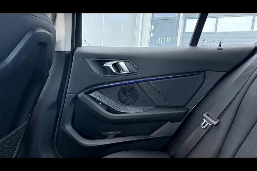 BMW 1-serie 118i M-Pakket 2020 CarPlay Navi Stoelverwarming