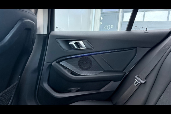 BMW 1-serie 118i M-Pakket 2020 CarPlay Navi Stoelverwarming