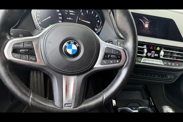 BMW 1-serie 118i M-Pakket 2020 CarPlay Navi Stoelverwarming