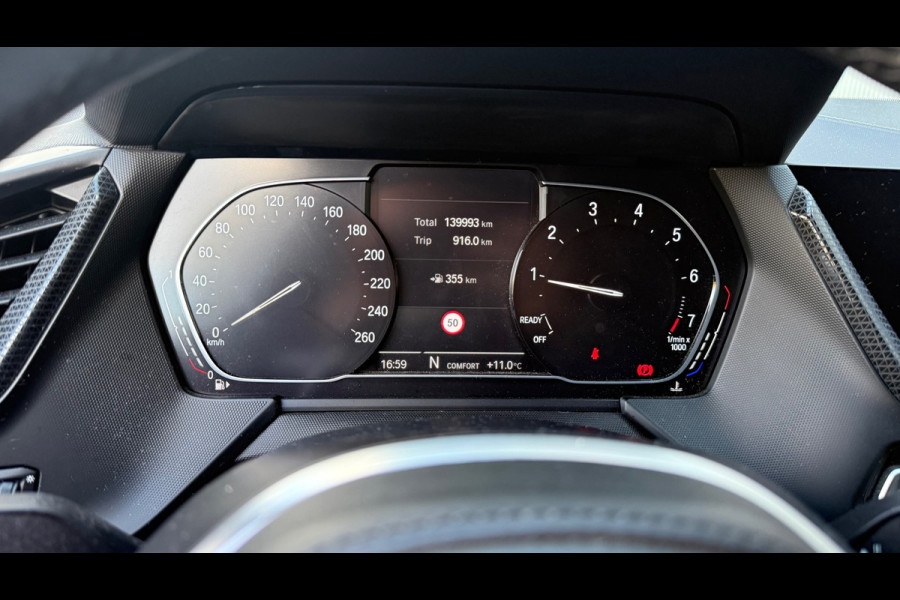 BMW 1-serie 118i M-Pakket 2020 CarPlay Navi Stoelverwarming