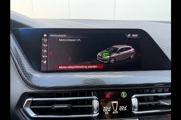 BMW 1-serie 118i M-Pakket 2020 CarPlay Navi Stoelverwarming