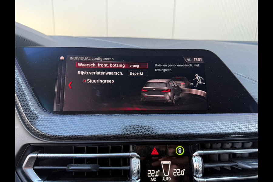BMW 1-serie 118i M-Pakket 2020 CarPlay Navi Stoelverwarming