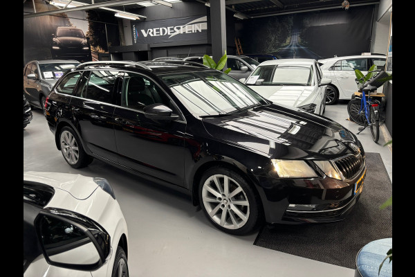 Škoda Octavia Combi 1.5 TSI Greentech Business Edition Plus / Carplay