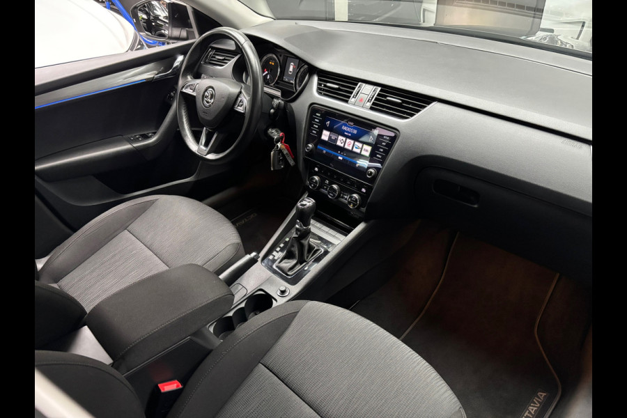 Škoda Octavia Combi 1.5 TSI Greentech Business Edition Plus / Carplay