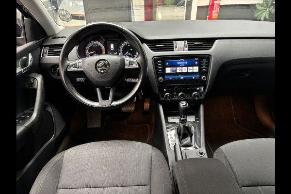 Škoda Octavia Combi 1.5 TSI Greentech Business Edition Plus / Carplay