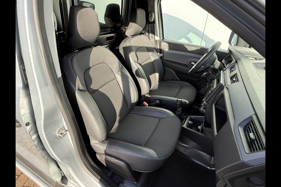 Renault Express 1.5 Blue dCi L1 Airco Cruise Control Trekhaak Parkeersensoren Achter Sidebars Euro 6