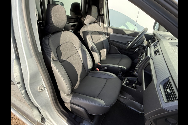 Renault Express 1.5 Blue dCi L1 Airco Cruise Control Trekhaak Parkeersensoren Achter Sidebars Euro 6