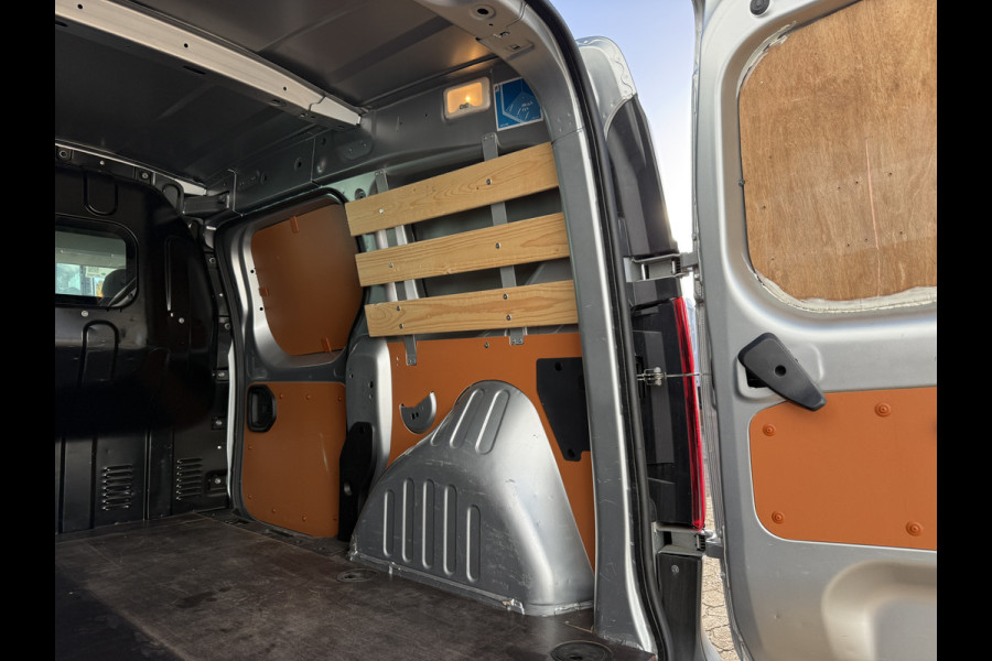 Renault Express 1.5 Blue dCi L1 Airco Cruise Control Trekhaak Parkeersensoren Achter Sidebars Euro 6