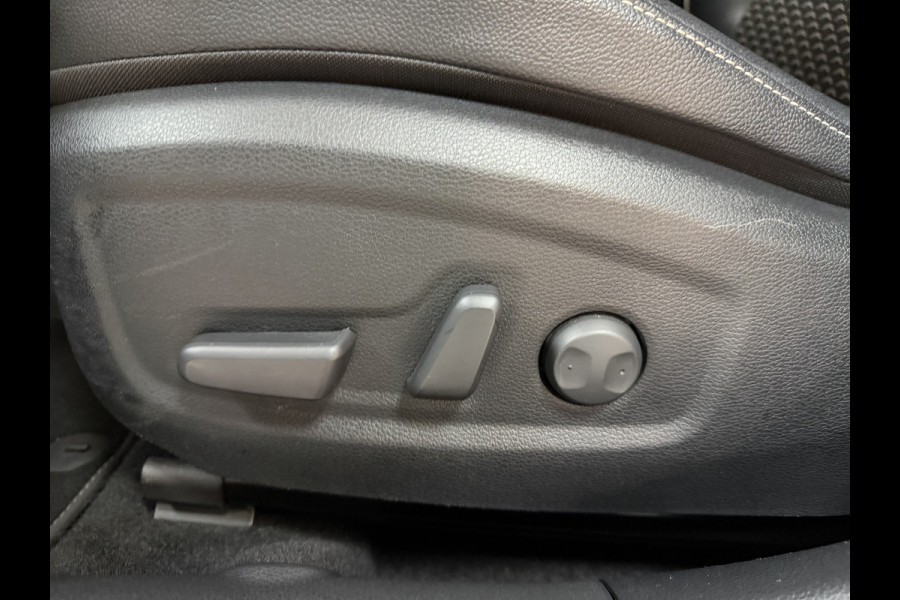 Kia Ceed Sportswagon 1.6 GDI PHEV DynamicPlusLine Stoel / stuurverwarming / Carplay / Camera /