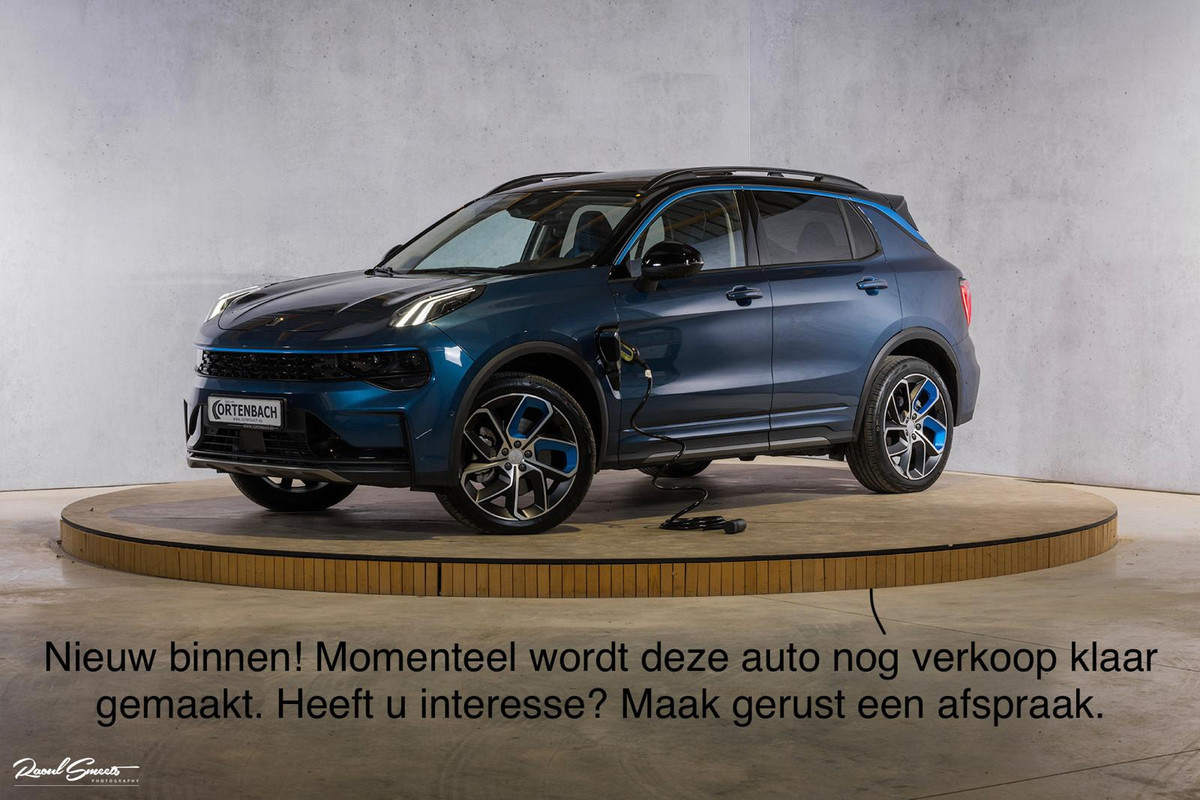 Lynk & Co 01 1.5 | ALL-IN PRIJZEN – inclusief onderhoud, originele Lynk & Co software-update en 1 jaar BOVAG-garantie | Adaptieve cruise | Panoramadak | Blis | Memory |