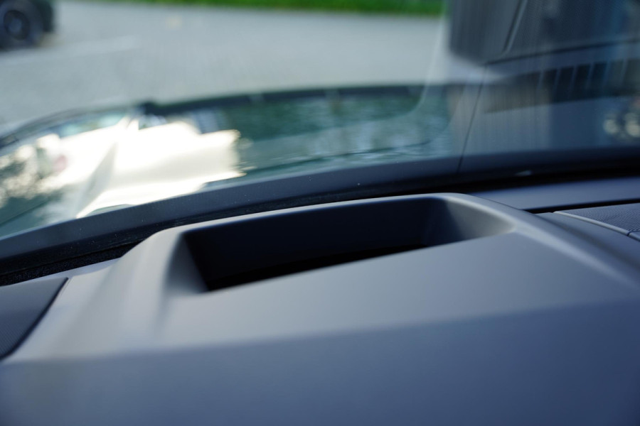 Land Rover Range Rover P460 E HSE / Elek. Trekhaak / Panoramadak / NL-Auto