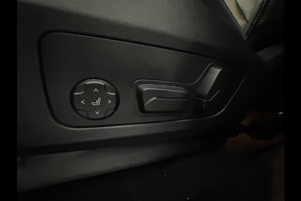 BMW X1 XDrive30e Memory|H/K|HuD|360c|Trekhaak|Keyless