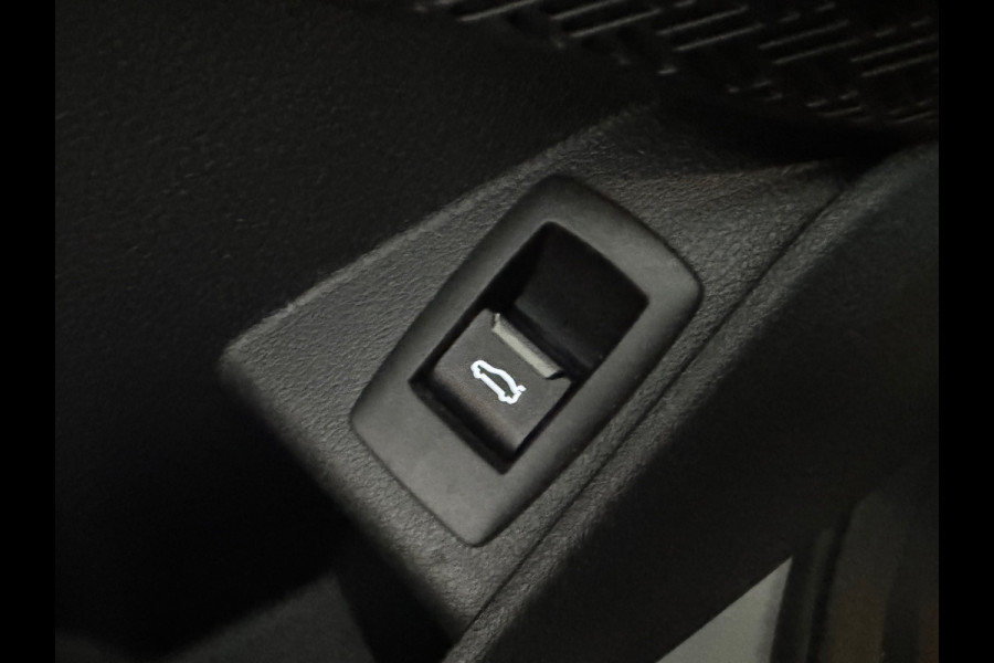 BMW X1 XDrive30e Memory|H/K|HuD|360c|Trekhaak|Keyless