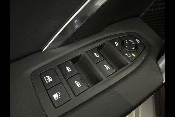 BMW X1 XDrive30e Memory|H/K|HuD|360c|Trekhaak|Keyless