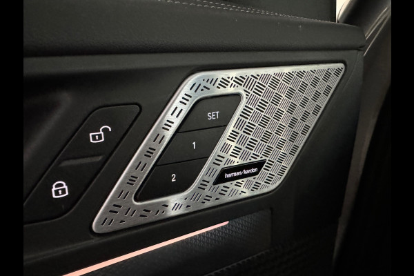 BMW X1 XDrive30e Memory|H/K|HuD|360c|Trekhaak|Keyless