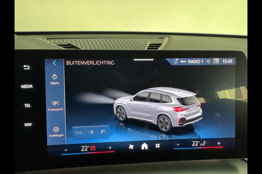 BMW X1 XDrive30e Memory|H/K|HuD|360c|Trekhaak|Keyless