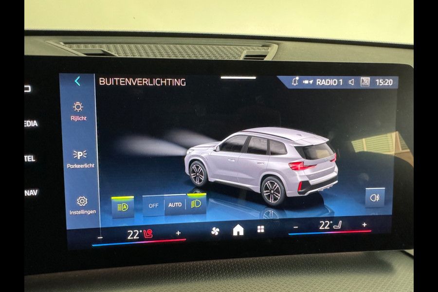 BMW X1 XDrive30e Memory|H/K|HuD|360c|Trekhaak|Keyless