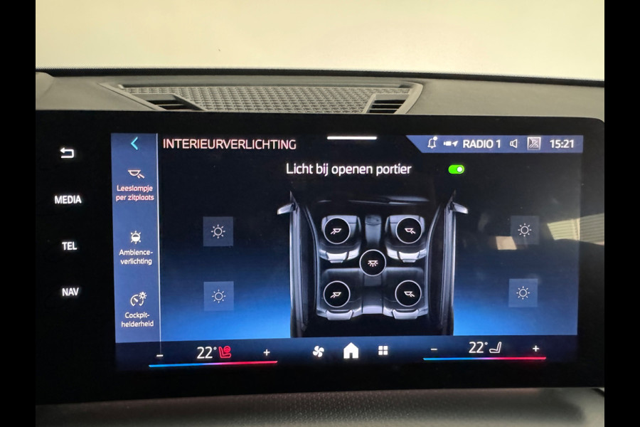 BMW X1 XDrive30e Memory|H/K|HuD|360c|Trekhaak|Keyless