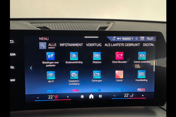 BMW X1 XDrive30e Memory|H/K|HuD|360c|Trekhaak|Keyless