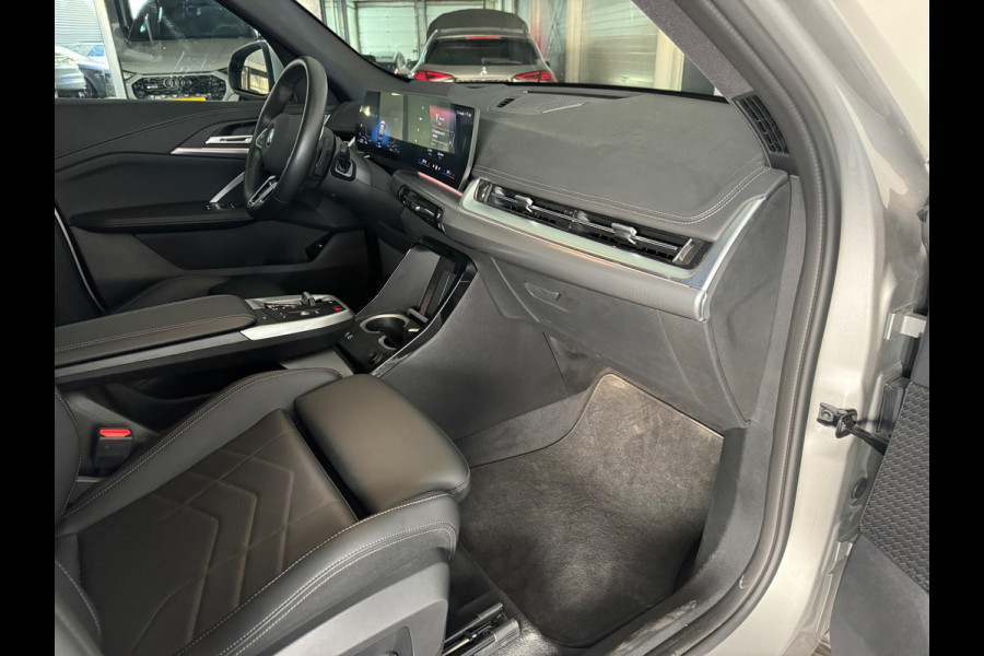 BMW X1 XDrive30e Memory|H/K|HuD|360c|Trekhaak|Keyless