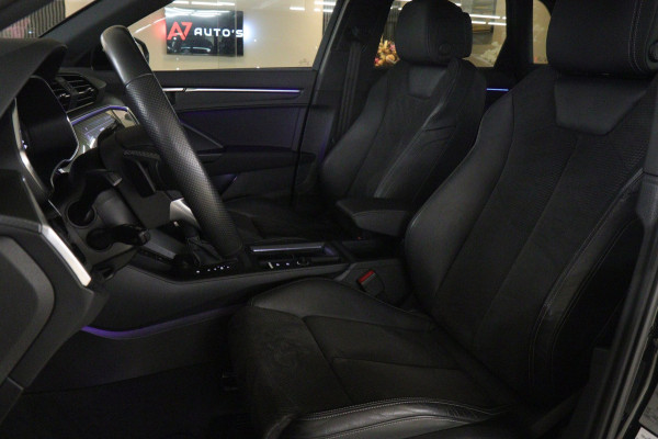 Audi Q3 45 TFSI e S Edition 3X S-Line /PANO/KEYLES/STOELV/BOMVOL