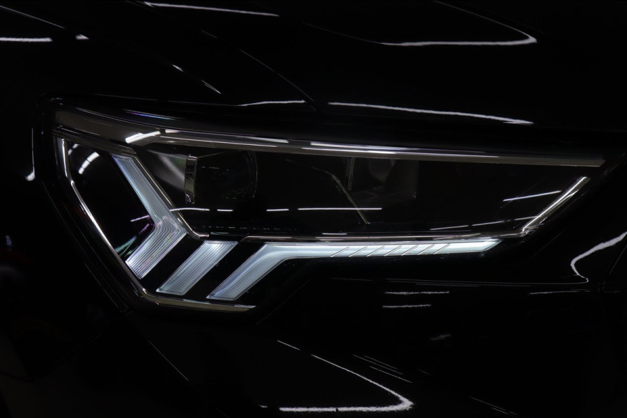 Audi Q3 45 TFSI e S Edition 3X S-Line /PANO/KEYLES/STOELV/BOMVOL