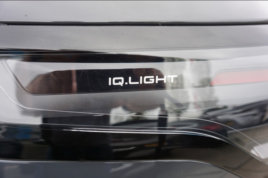 Volkswagen Tiguan 1.5 eTSI 150 pk DSG-7 Elegance Navigatie IQ.licht El.achterklp