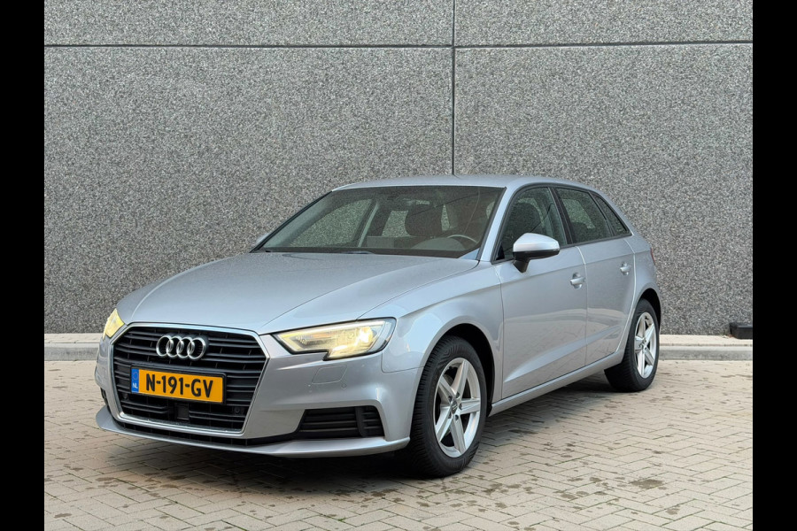 Audi A3 Sportback 1.0 TFSI Pro Line (CAMERA, PARKEERSENSOREN, DODE HOEK DETECTIE, GOED ONDERHOUDEN, NAVIGATIE, CLIMATE, ETC.)