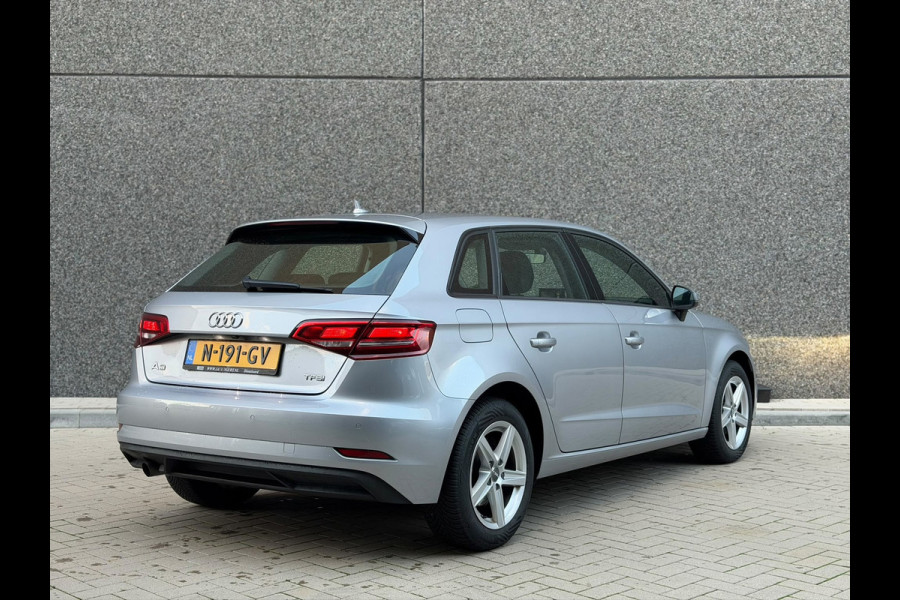 Audi A3 Sportback 1.0 TFSI Pro Line (CAMERA, PARKEERSENSOREN, DODE HOEK DETECTIE, GOED ONDERHOUDEN, NAVIGATIE, CLIMATE, ETC.)