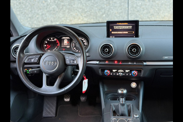 Audi A3 Sportback 1.0 TFSI Pro Line (CAMERA, PARKEERSENSOREN, DODE HOEK DETECTIE, GOED ONDERHOUDEN, NAVIGATIE, CLIMATE, ETC.)