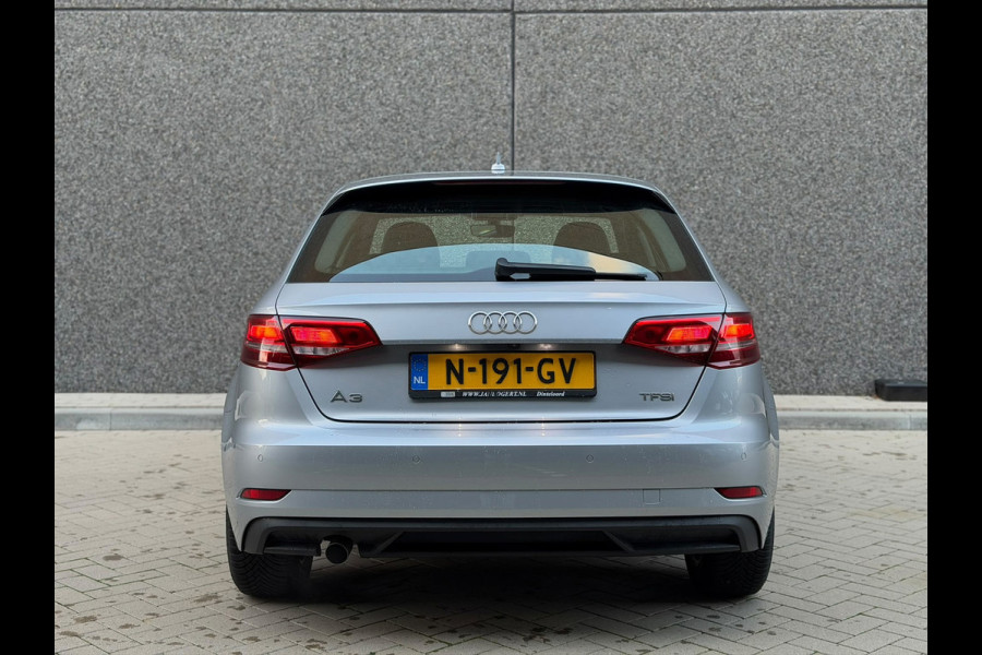 Audi A3 Sportback 1.0 TFSI Pro Line (CAMERA, PARKEERSENSOREN, DODE HOEK DETECTIE, GOED ONDERHOUDEN, NAVIGATIE, CLIMATE, ETC.)