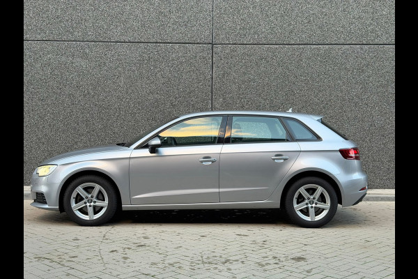Audi A3 Sportback 1.0 TFSI Pro Line (CAMERA, PARKEERSENSOREN, DODE HOEK DETECTIE, GOED ONDERHOUDEN, NAVIGATIE, CLIMATE, ETC.)