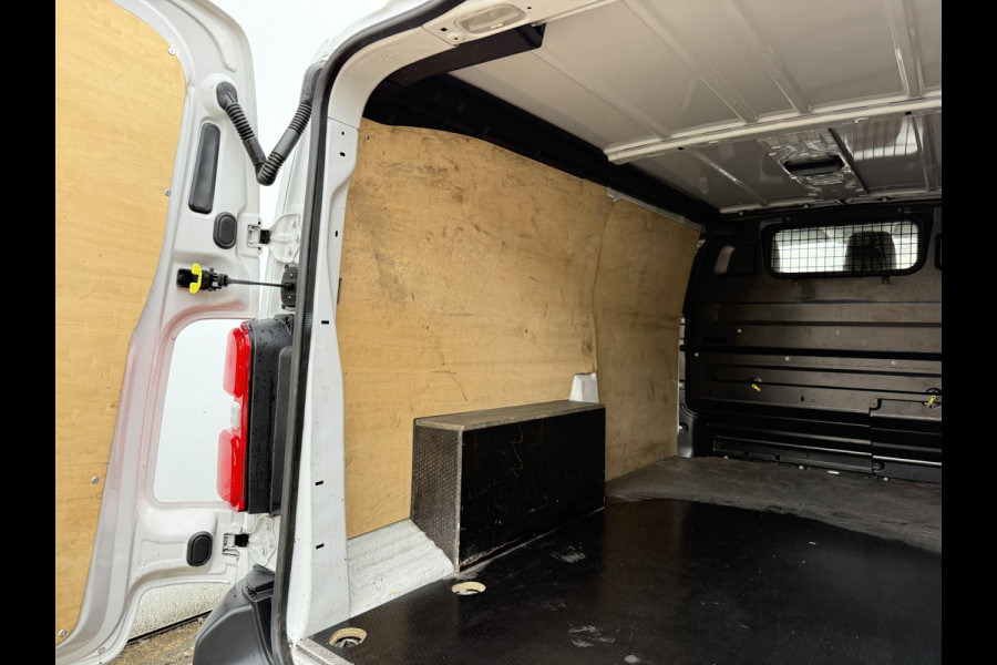 Toyota ProAce Electric 75kWh 136PK L3 XL Elektrisch 93.3% (SOH) 330km WLTP Snelladen Cruise Control Climate Control Carplay Navigatie 360° Cam