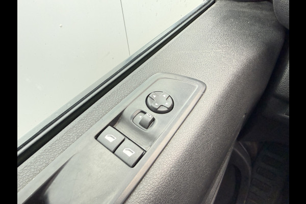 Toyota ProAce Electric 75kWh 136PK L3 XL Elektrisch 93.3% (SOH) 330km WLTP Snelladen Cruise Control Climate Control Carplay Navigatie 360° Cam