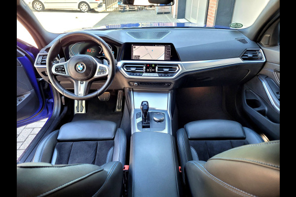 BMW 3 Serie Touring 330e M-sport ACC/HUD/Laser/Trekhaak/HiFi (BTW) - Goede SOH 89%