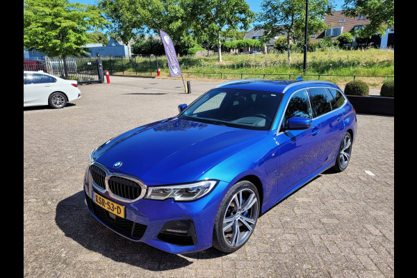 BMW 3 Serie Touring 330e M-sport ACC/HUD/Laser/Trekhaak/HiFi (BTW) - Goede SOH 89%