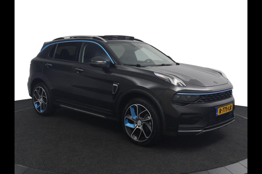 Lynk & Co 01 1.5*PLUG-IN*NAVI*PANO*CAM*ACC*CARPLAY*ECC*LED*
