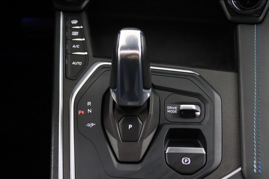 Lynk & Co 01 1.5*PLUG-IN*NAVI*PANO*CAM*ACC*CARPLAY*ECC*LED*